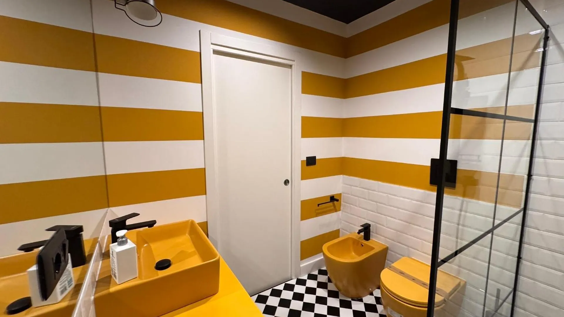 Palazzo Sebeto Aparthotel Neapel
