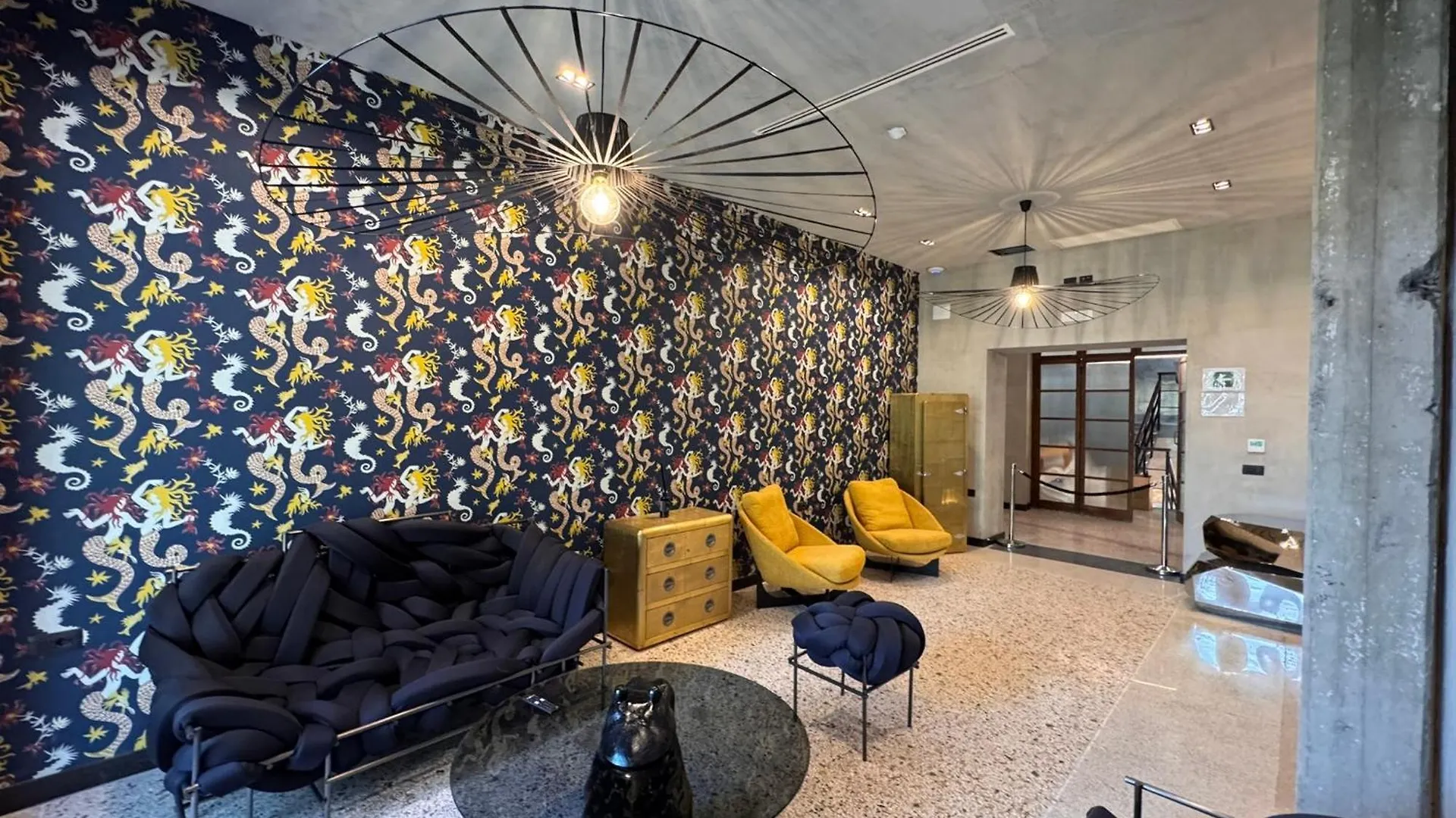 Palazzo Sebeto Aparthotel Neapel Italien