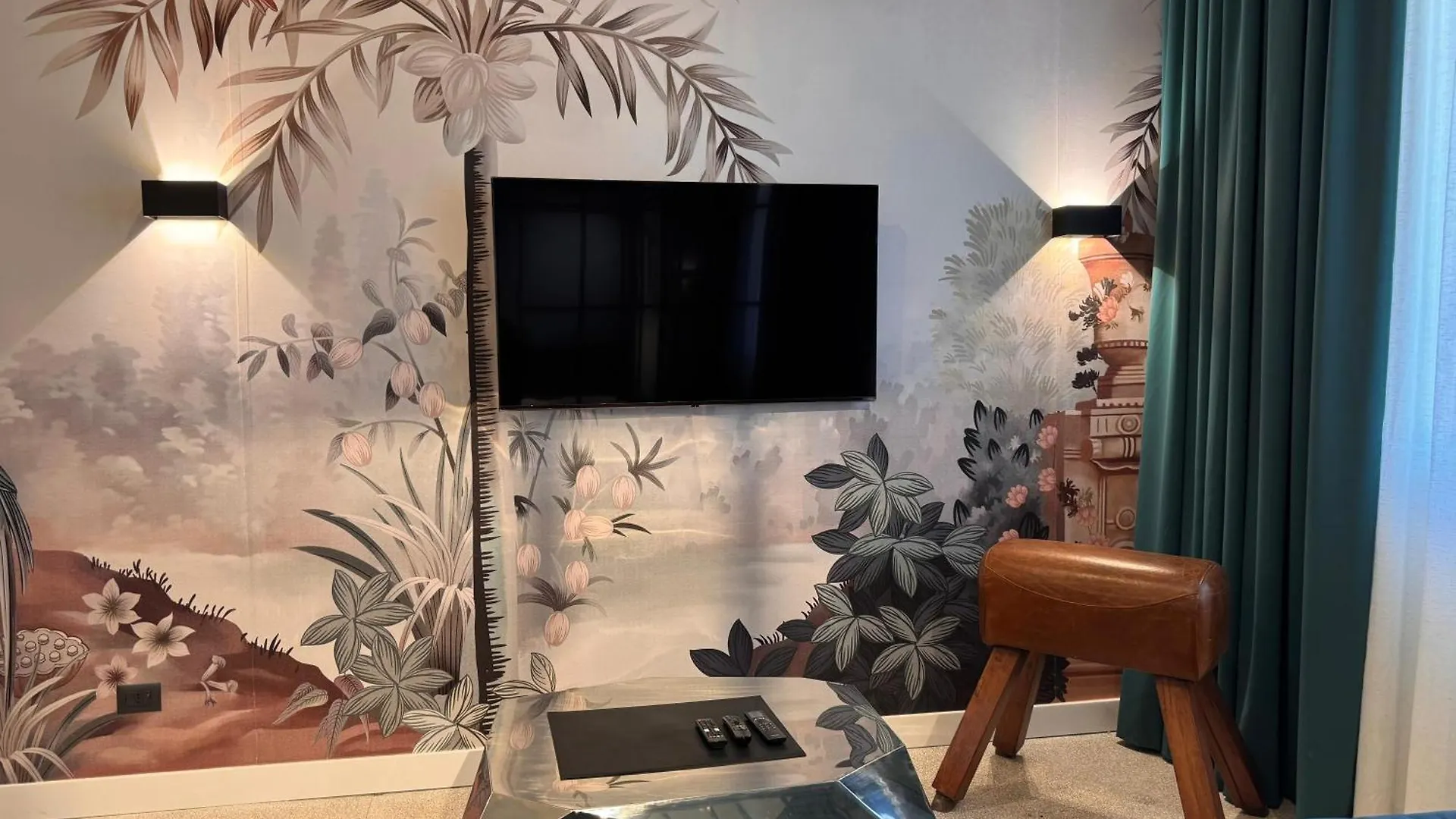 Palazzo Sebeto Aparthotel Naples