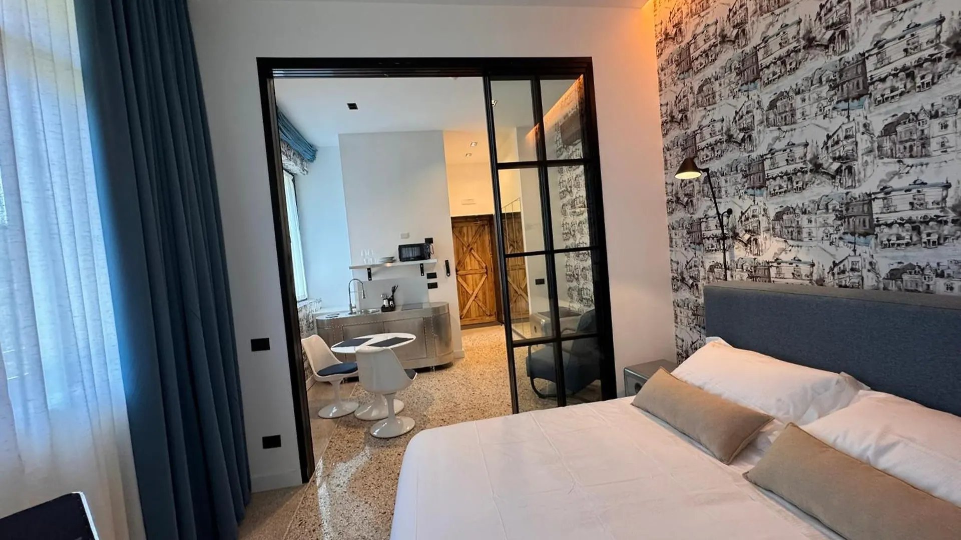 Palazzo Sebeto Aparthotel Neapel 0*,