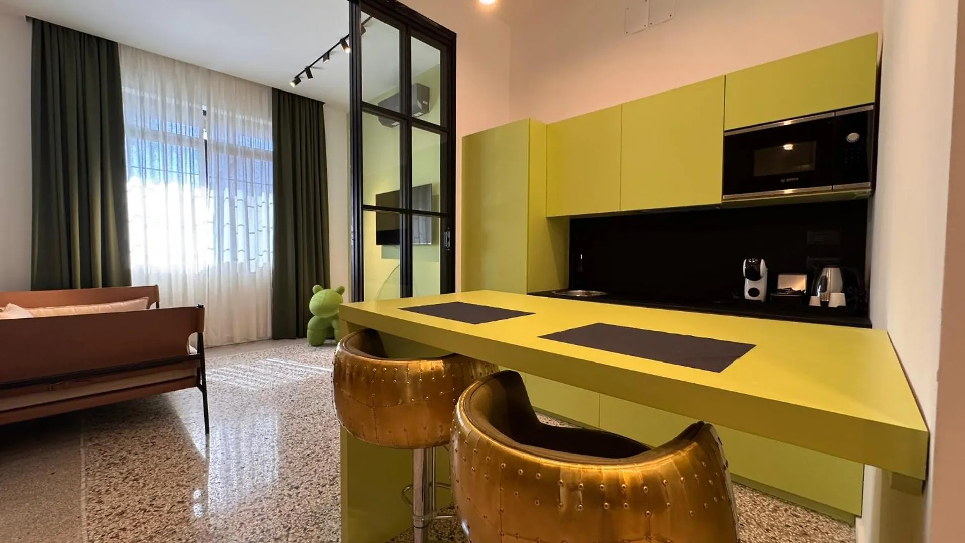 Palazzo Sebeto Aparthotel Naples Italy